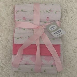 BRAND NEW Luvable Friends 100% cotton receiving blankets.